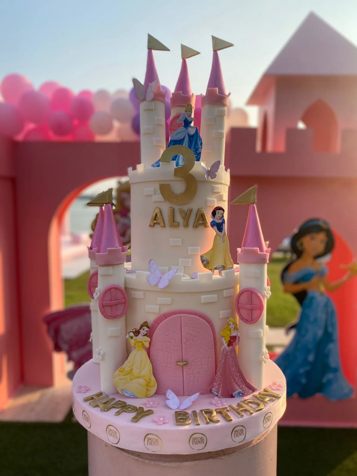 princess kids themed cake